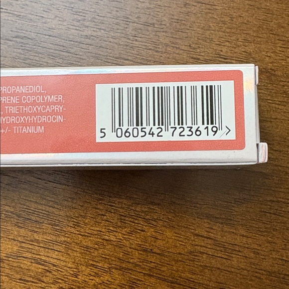 NWT Charlotte Tilbury's Beauty Highlighter Wand - Picture 8 of 8